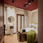 ゲストハウス Lirium Casa Patio 3*
