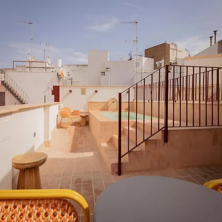 Lirium Casa Patio