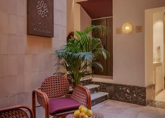 Lirium Casa Patio 3*
